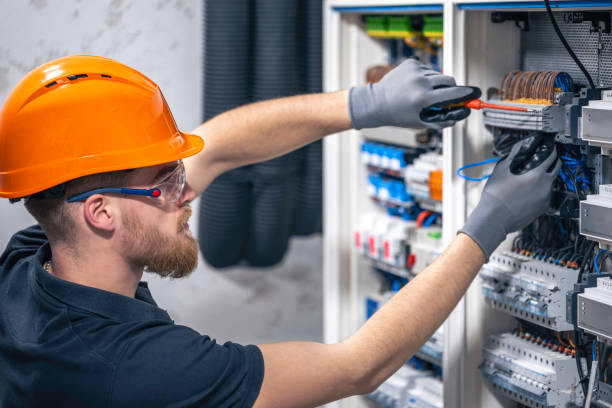 Best Emergency Electrical Repair  in Stockdale, TX